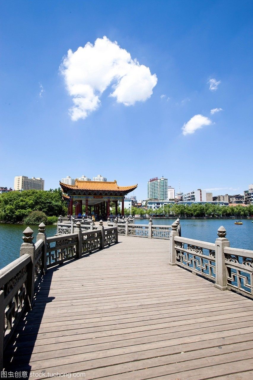 中國(guó)江西省南昌市白花洲bayipark